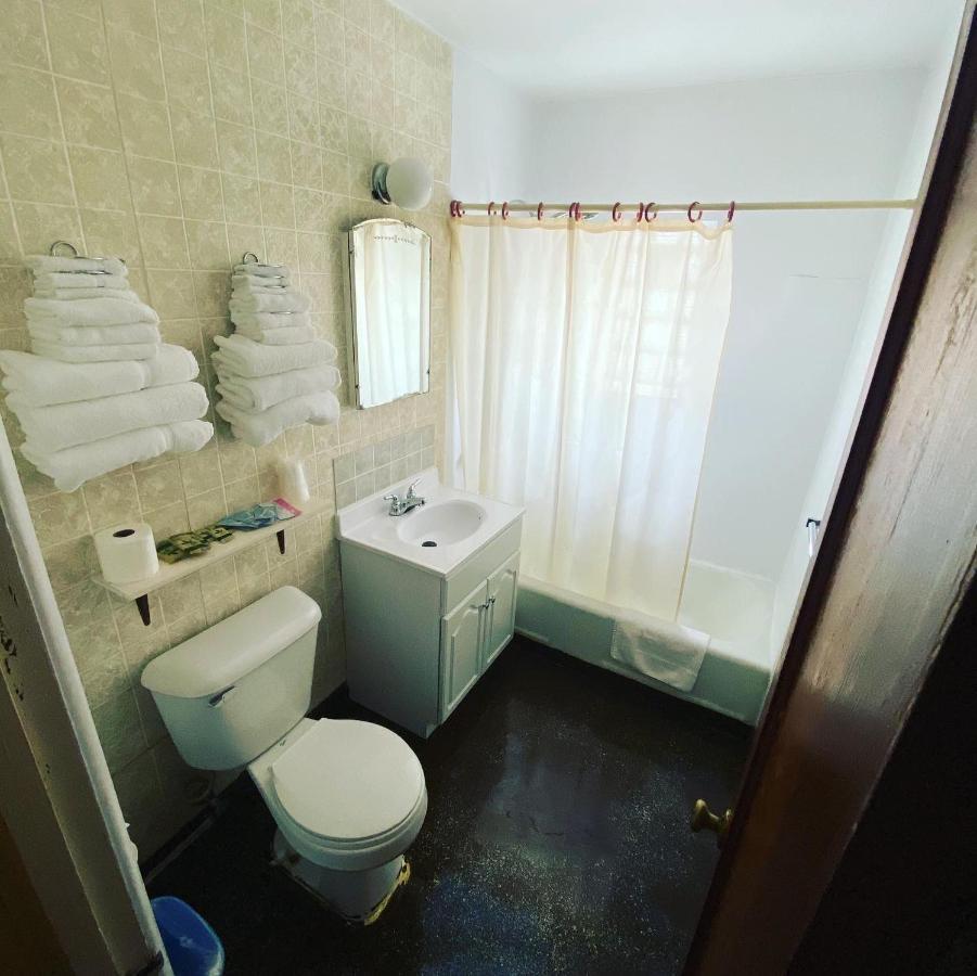 Rainbow Motel Термополис Экстерьер фото