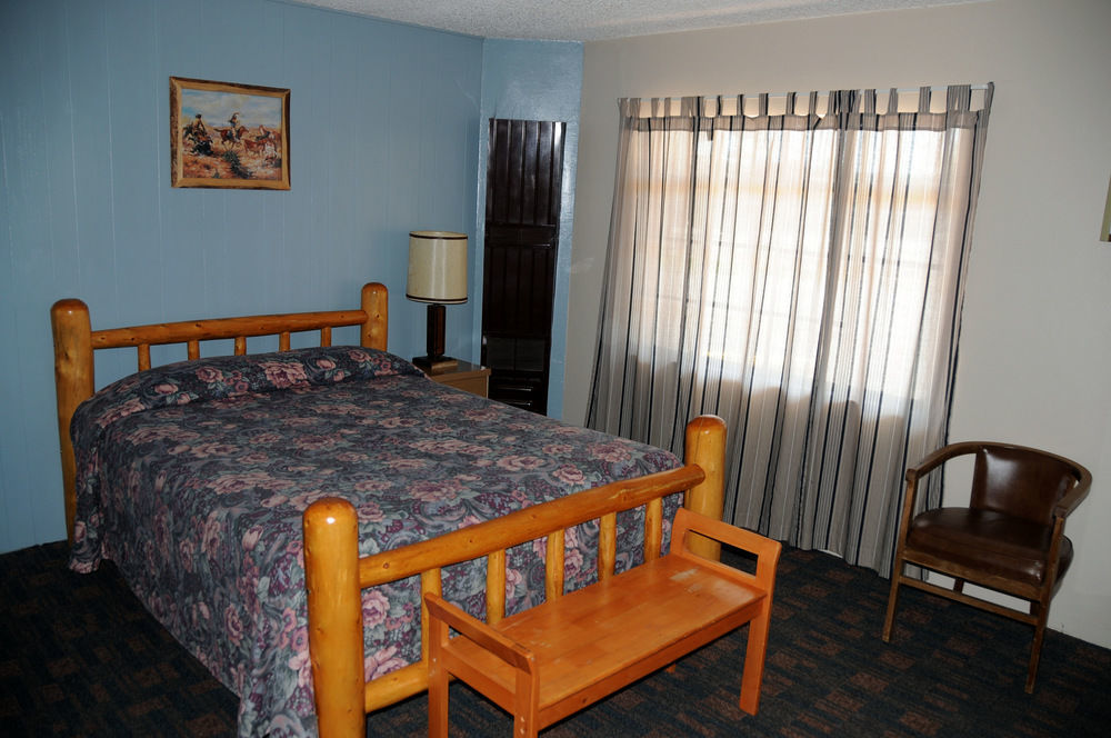 Rainbow Motel Термополис Экстерьер фото