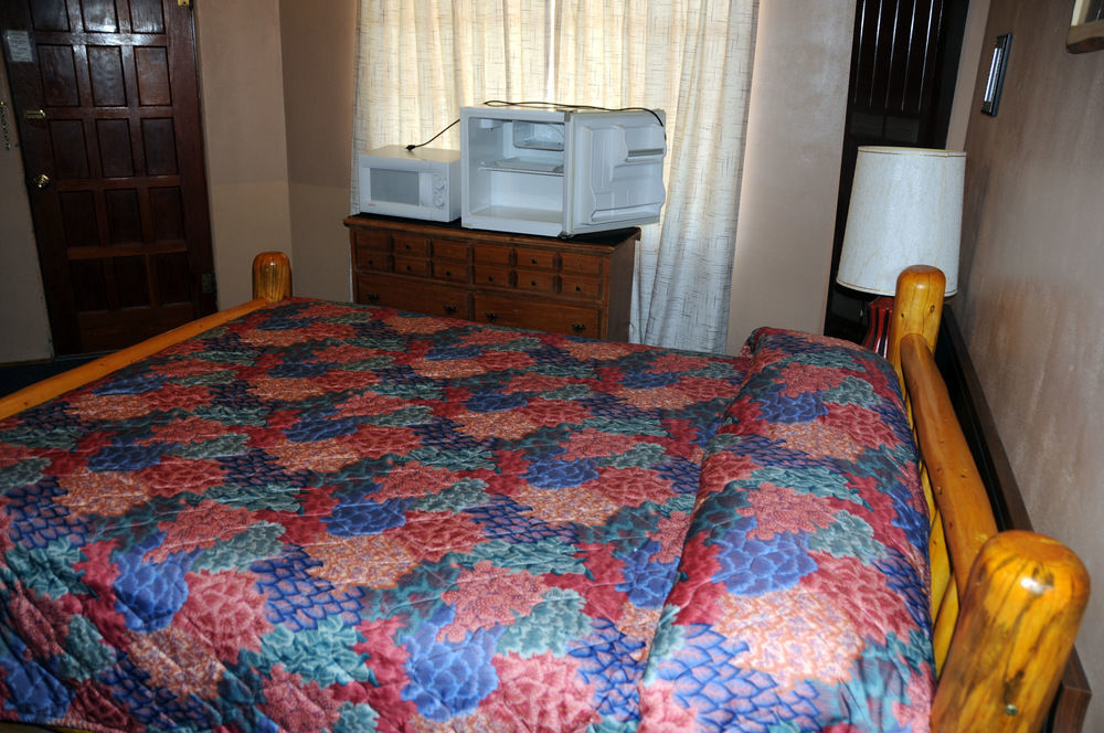 Rainbow Motel Термополис Экстерьер фото