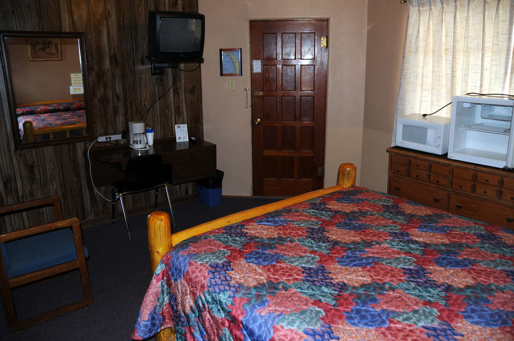 Rainbow Motel Термополис Экстерьер фото
