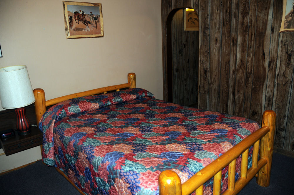 Rainbow Motel Термополис Экстерьер фото